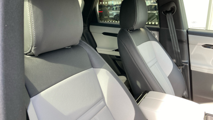 Land Rover Range Rover Evoque 2.0 D200 Hoxton Edition 5dr Auto Diesel Hatchback - Image 25